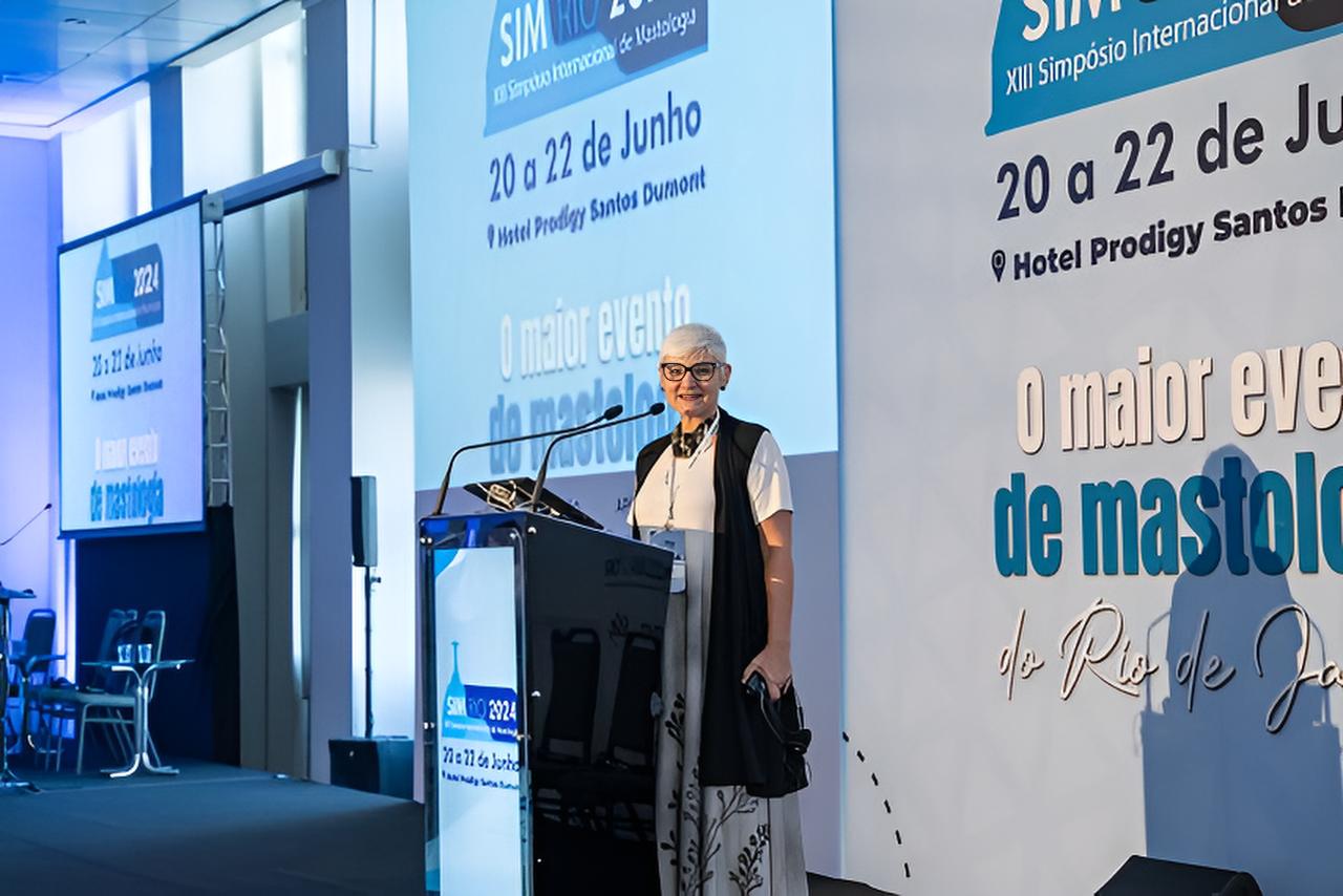 Dra. Maria Júlia Calas - XV SIMRio 2026